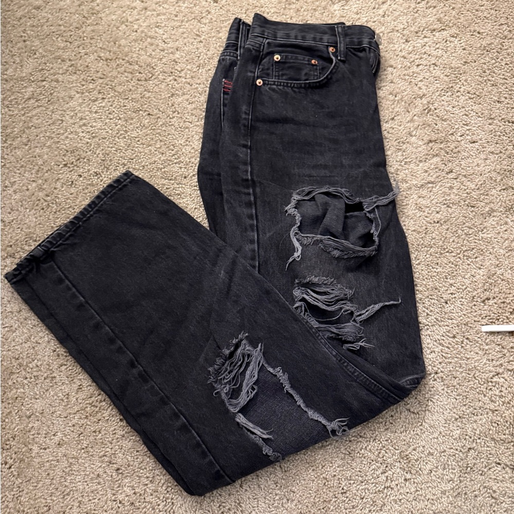 BDG Relaxed Black Distressed Jeans